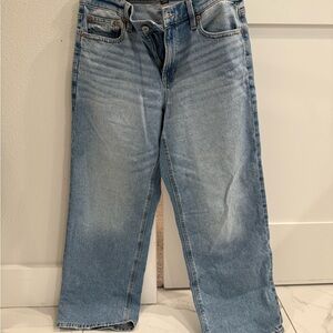 American Eagle Outfitters AE Strigid High-Waisted Stovepipe Jeansize 4 Short